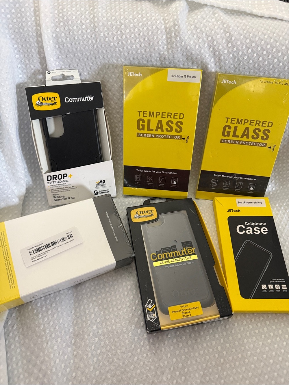 Lot of Otter and JETech cell phone cases and screen protectors